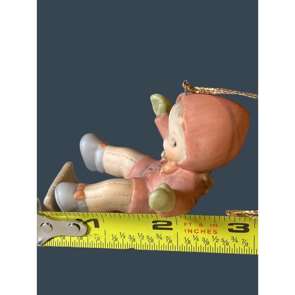 Enesco Memories of Yesterday Ornament S'NO USE LOOKIN' BACK NOW - 1991 - Picture 8 of 9